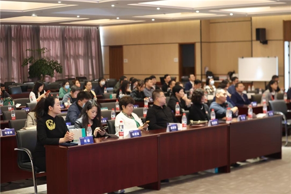 鸿雁发力新赛道 海宝婴童智能看护仪重磅首发，开启智能看护新篇章