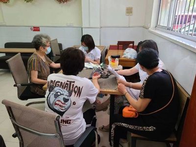 远程看护独居老人 24小时在线的“健康管家”守护幸福晚年